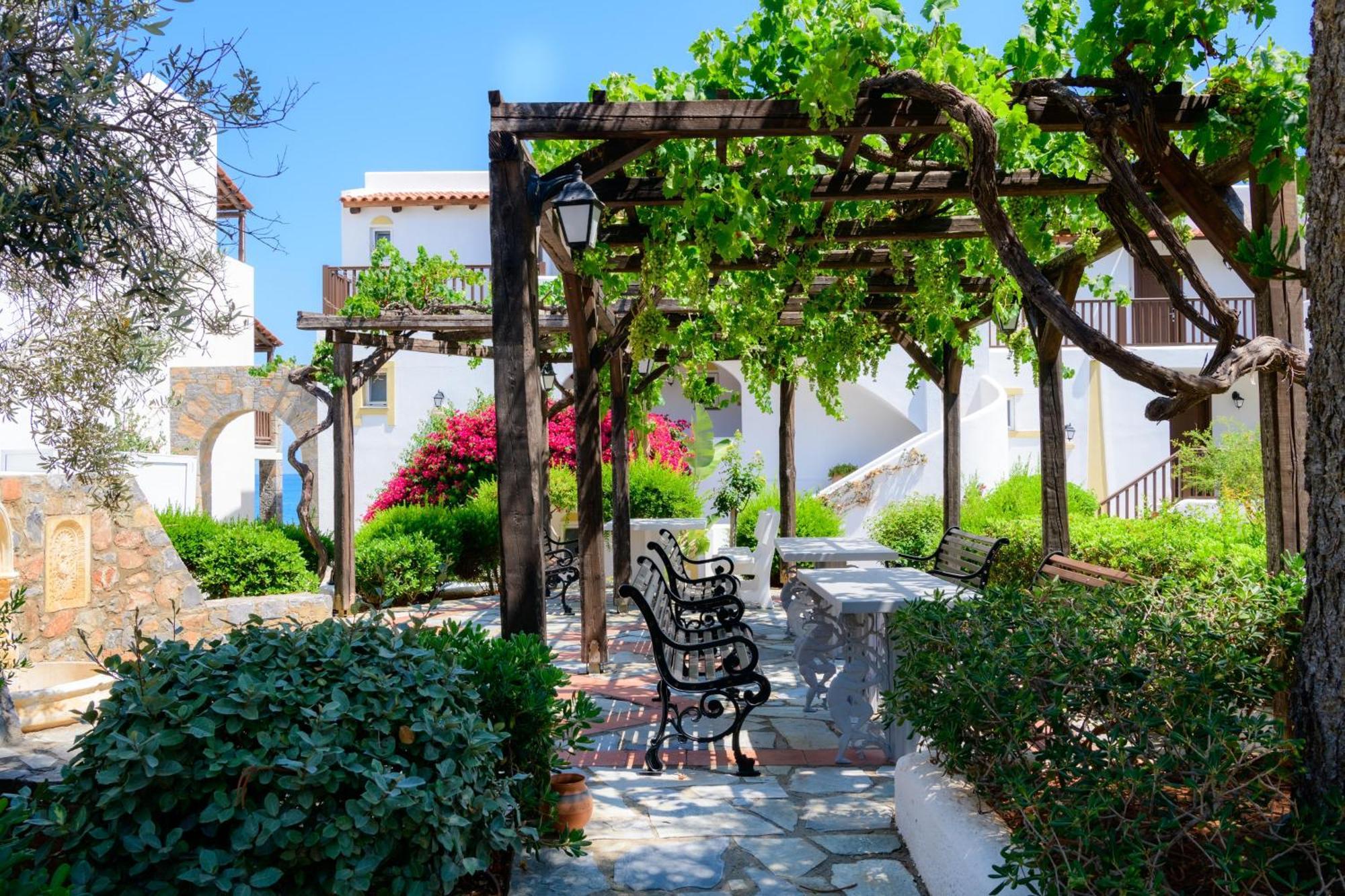 Alexander Beach Hotel & Village Resort Malia  Bagian luar foto