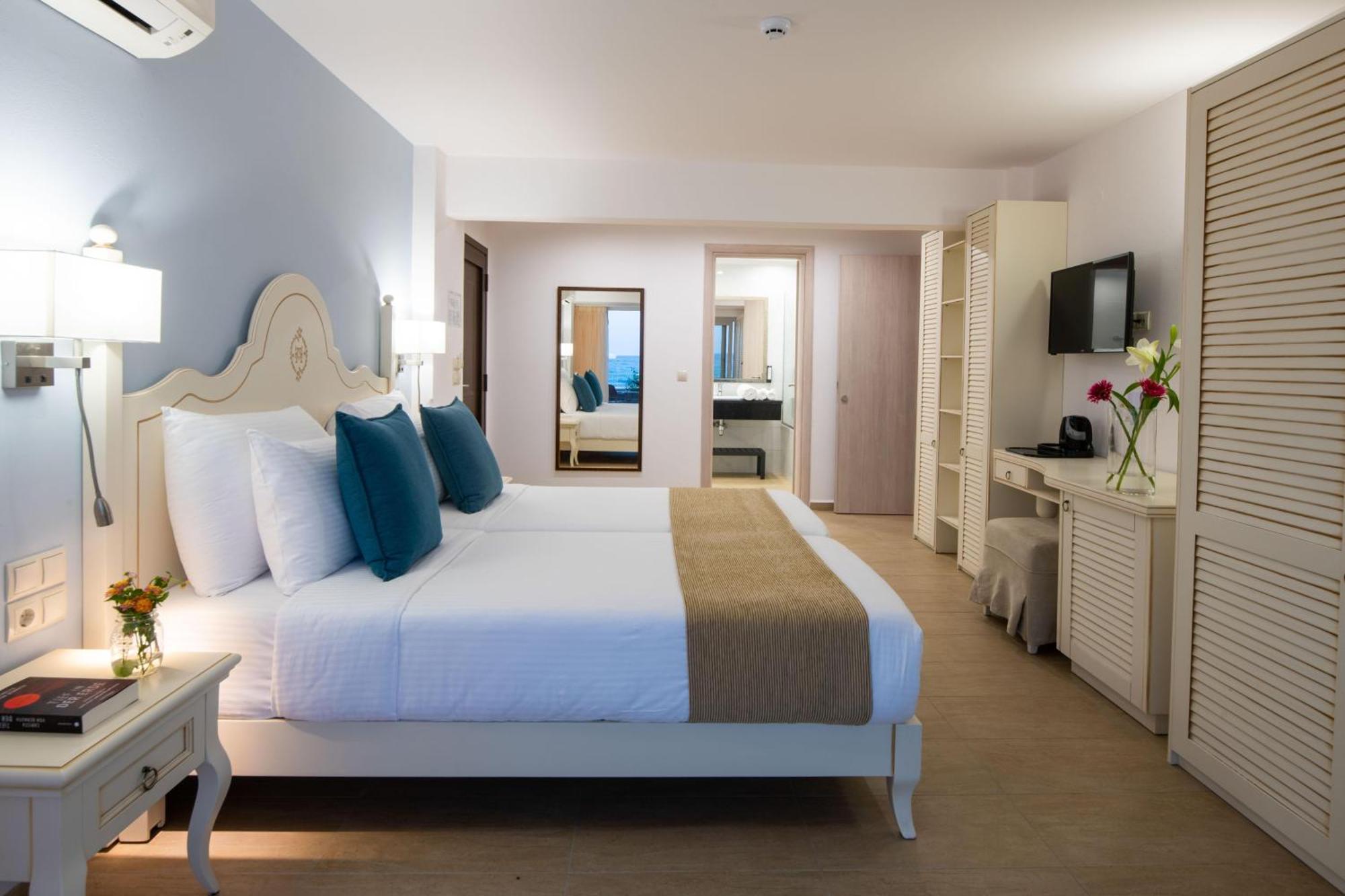 Alexander Beach Hotel & Village Resort Malia  Bagian luar foto