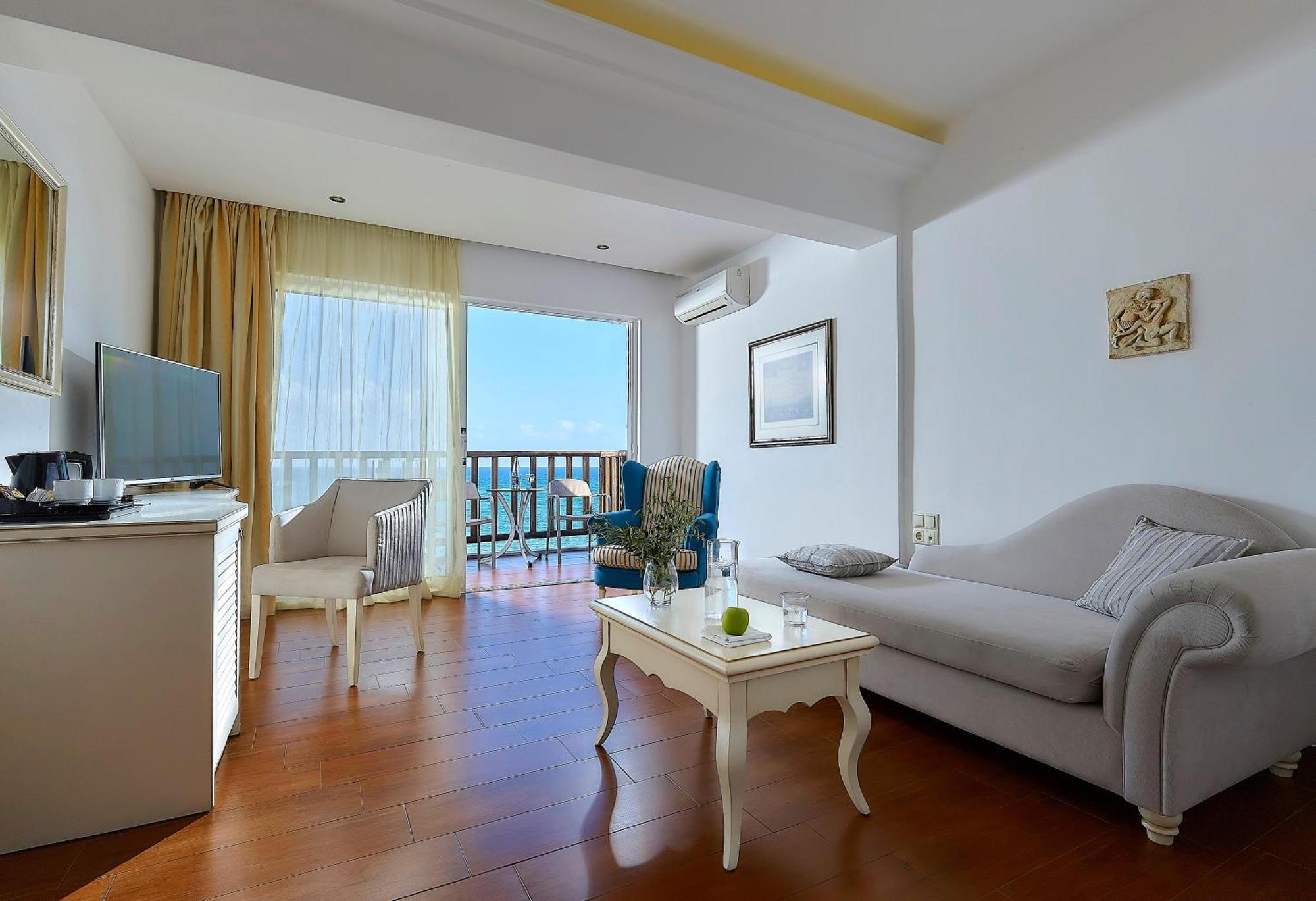 Alexander Beach Hotel & Village Resort Malia  Bagian luar foto