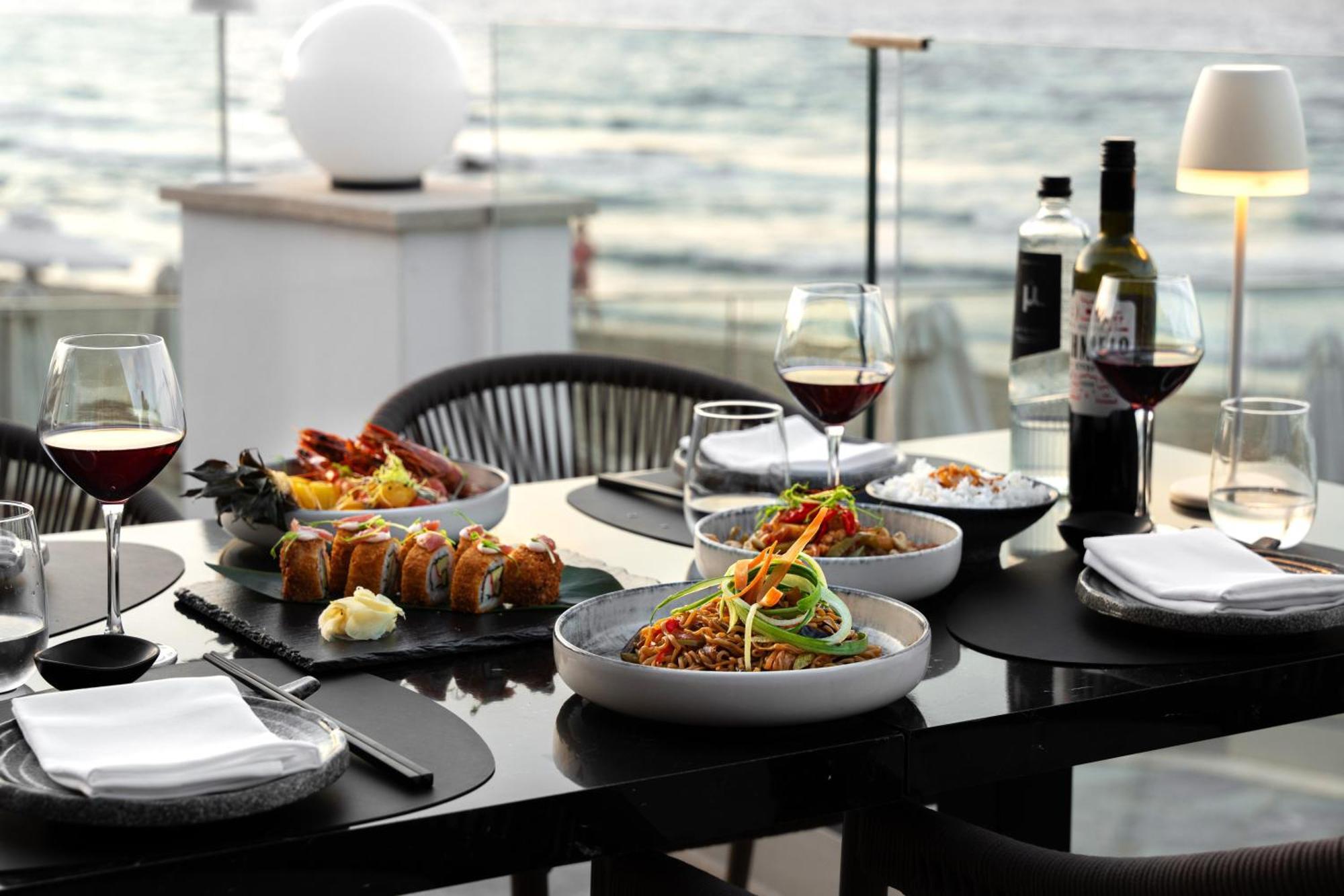 Alexander Beach Hotel & Village Resort Malia  Bagian luar foto